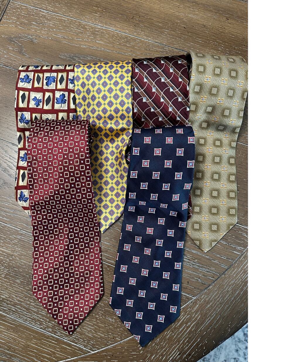 EUC LOT x 6 Ties Asst. Silk Black Brown Gold Maroon Leaves Geometric Squares